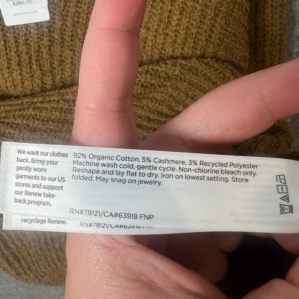 Eileen‎ Fisher Woman Size XL V-Neck
Organic Cotton & Cashmere Blend Sweater
NWT - Picture 4 of 9